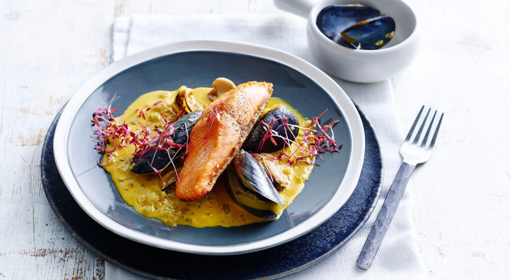 Ocean trout with mussels and saffron sauce